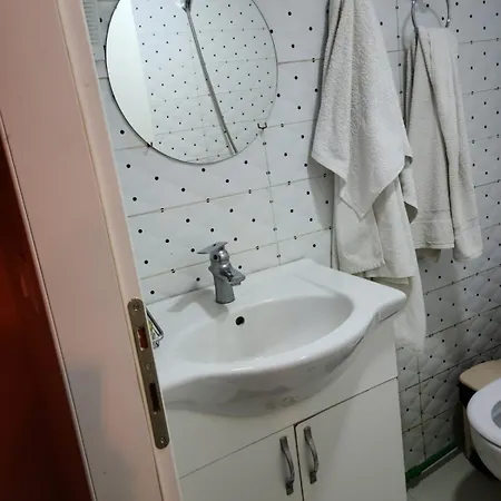 Elear * Korce
