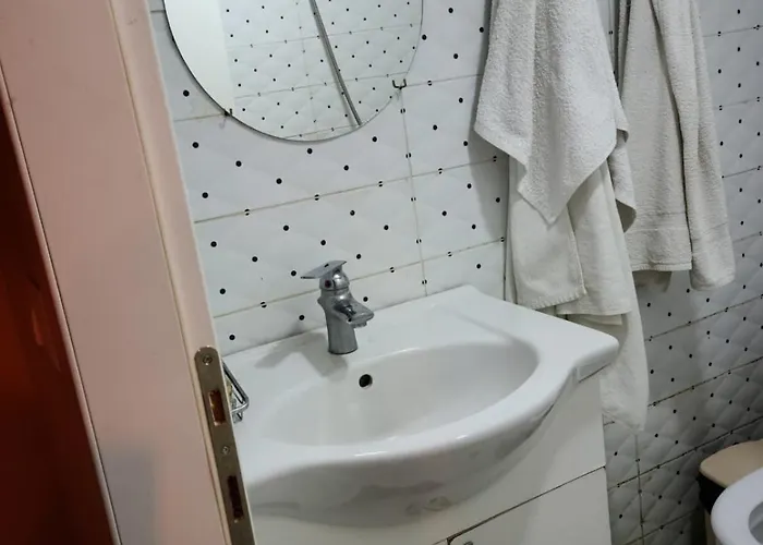 Elear 3* Κορυτσά